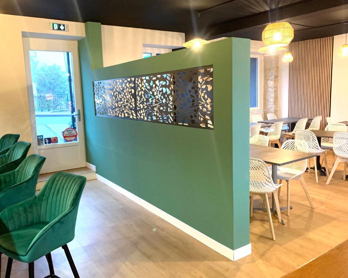 Coudes Hotel De La Poste מראה חיצוני תמונה