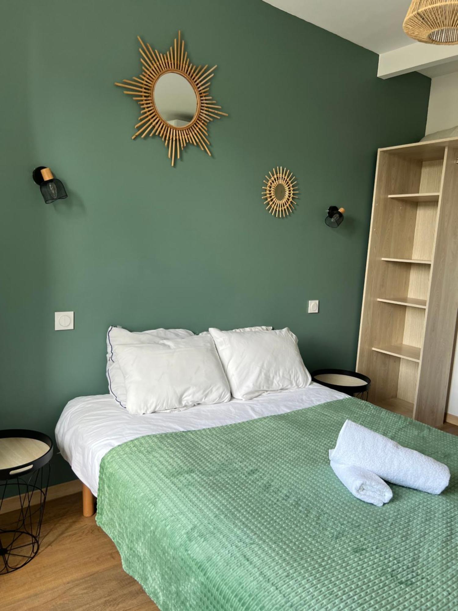 Coudes Hotel De La Poste מראה חיצוני תמונה